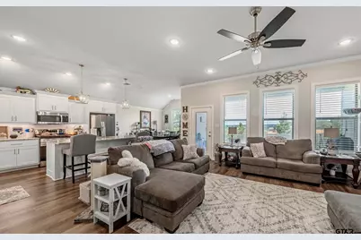 112 Amanda Ave, Bullard, TX 75757 - Photo 5