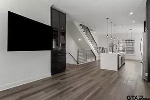 522 W Erwin St, Tyler, TX 75702 - Photo 7