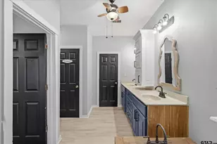 14227 County Rd 438, Lindale, TX 75771 - Photo 19