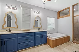 14227 County Rd 438, Lindale, TX 75771 - Photo 17