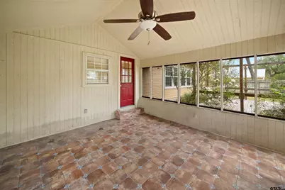 711 S Prairieville St, Athens, TX 75751 - Photo 23