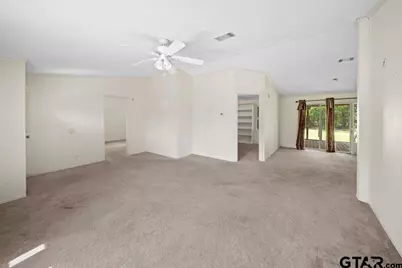 21133 Joe Paul, Chandler, TX 75758 - Photo 5