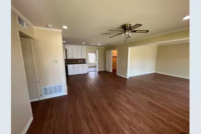 205 Shady Ln, Whitehouse, TX 75791 - Photo 9