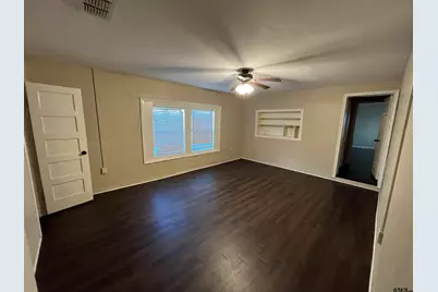 108 N Church St, Troup, TX 75789 - Photo 9