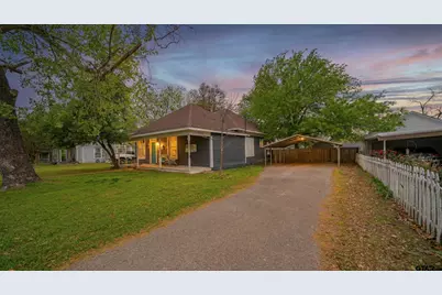 310 W Elm, Winnsboro, TX 75494 - Photo 3