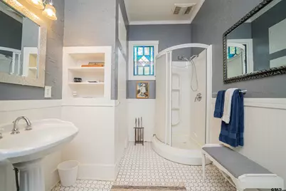 310 W Elm, Winnsboro, TX 75494 - Photo 23