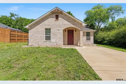 317 Brentwood Dr, Bullard, TX 75757 - Photo 1