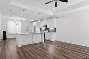 317 Brentwood Dr, Bullard, TX 75757 - Photo 3