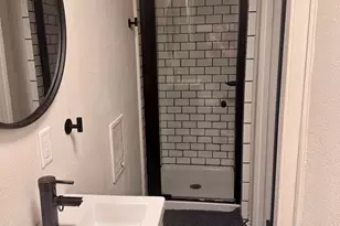 408 S Sycamore St, Palestine, TX 75801 - Photo 27