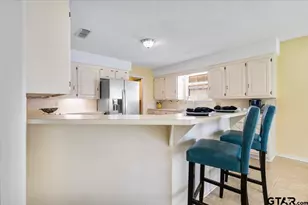 2824 Crestview Ave, Tyler, TX 75701 - Photo 11