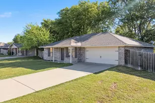 208 Shelley, Lindale, TX 75771 - Photo 3