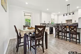 19379 Cedarpark Pl, Lindale, TX 75771 - Photo 13