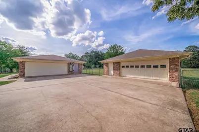 115 Tiffany St, Longview, TX 75605 - Photo 37