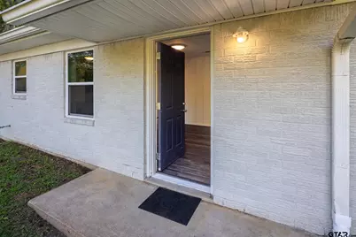 202 Hollywood St, Arp, TX 75750 - Photo 3