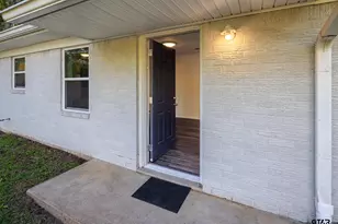 202 Hollywood St, Arp, TX 75750 - Photo 3