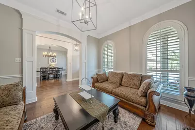 4331 Lazy Creek Dr, Tyler, TX 75707 - Photo 9