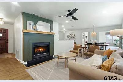 709 N Georgia St, Lindale, TX 75771 - Photo 19