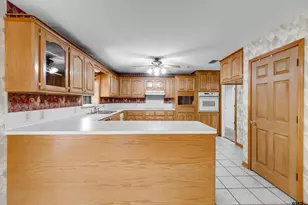 101 Settlers Ct, Palestine, TX 75801 - Photo 15