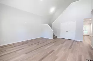 233 S Harrison St, Longview, TX 75601 - Photo 9