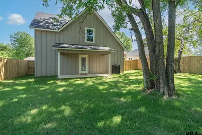 233 S Harrison St, Longview, TX 75601 - Photo 39