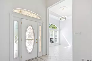 18737 Oakbrook Rd, Tyler, TX 75703 - Photo 7