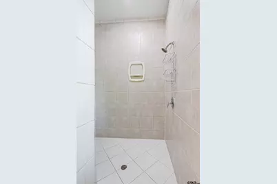 18737 Oakbrook Rd, Tyler, TX 75703 - Photo 25