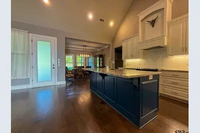 494 Cr 4403, Jacksonville, TX 75766 - Photo 9