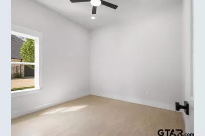 18171 W Lakeview Dr, Troup, TX 75789 - Photo 15