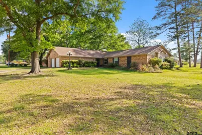 2090 Fort Drive, Longview, TX 75604 - Photo 1
