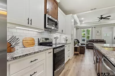 1004 W 32nd, Tyler, TX 75702 - Photo 11