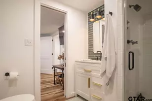 401 E 3rd St, Tyler, TX 75701 - Photo 35