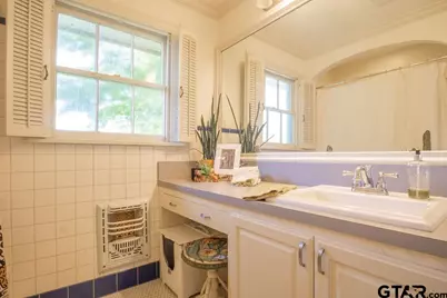 401 E 3rd St, Tyler, TX 75701 - Photo 29