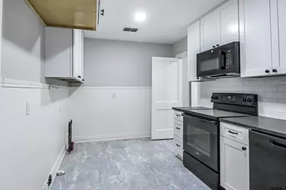 1211 W Cochran, Tyler, TX 75702 - Photo 17