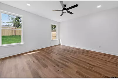 3045 Guinn Farms Rd, Tyler, TX 75707 - Photo 17