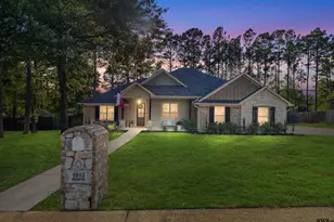 1013 Millstone Ln, Chandler, TX 75758 - Photo 1