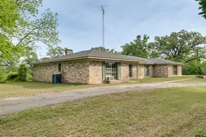 2015 Court Dr, Palestine, TX 75803 - Photo 39