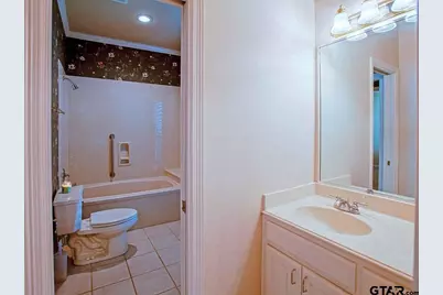 2206 Kennebunk Lane, Tyler, TX 75703 - Photo 31