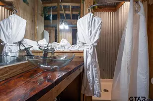 153 W Cr 319, Tyler, TX 75706 - Photo 21