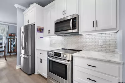 18341 Timber Oaks Drive, Lindale, TX 75771 - Photo 15