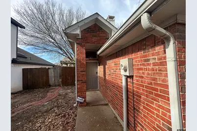 2084 Stillwater, Lewisville, TX 75067 - Photo 5