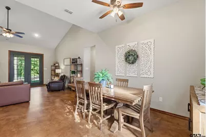 570 County Road 4120, Jacksonville, TX 75766 - Photo 11