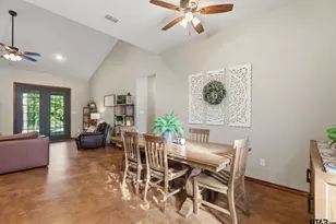 570 Co Rd 4120, Jacksonville, TX 75766 - Photo 11