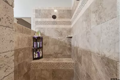 570 County Road 4120, Jacksonville, TX 75766 - Photo 17