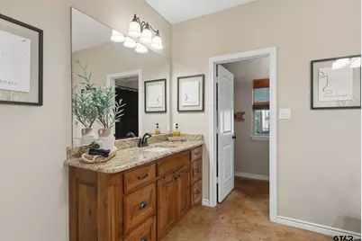 570 County Road 4120, Jacksonville, TX 75766 - Photo 21