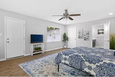 1021 N Montgomery St, Gilmer, TX 75644 - Photo 17