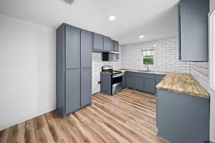 907 Henerson St, Jacksonville, TX 75766 - Photo 7