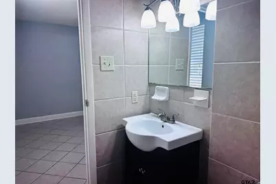 2320 Pinkerton St, Tyler, TX 75701 - Photo 19