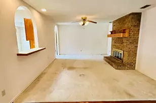 2899 Surrey Ln, Tyler, TX 75705 - Photo 11