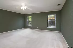 10187 Crestview Dr, Tyler, TX 75707 - Photo 5