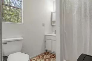 23207 Holly Rd, Mineola, TX 75773 - Photo 9